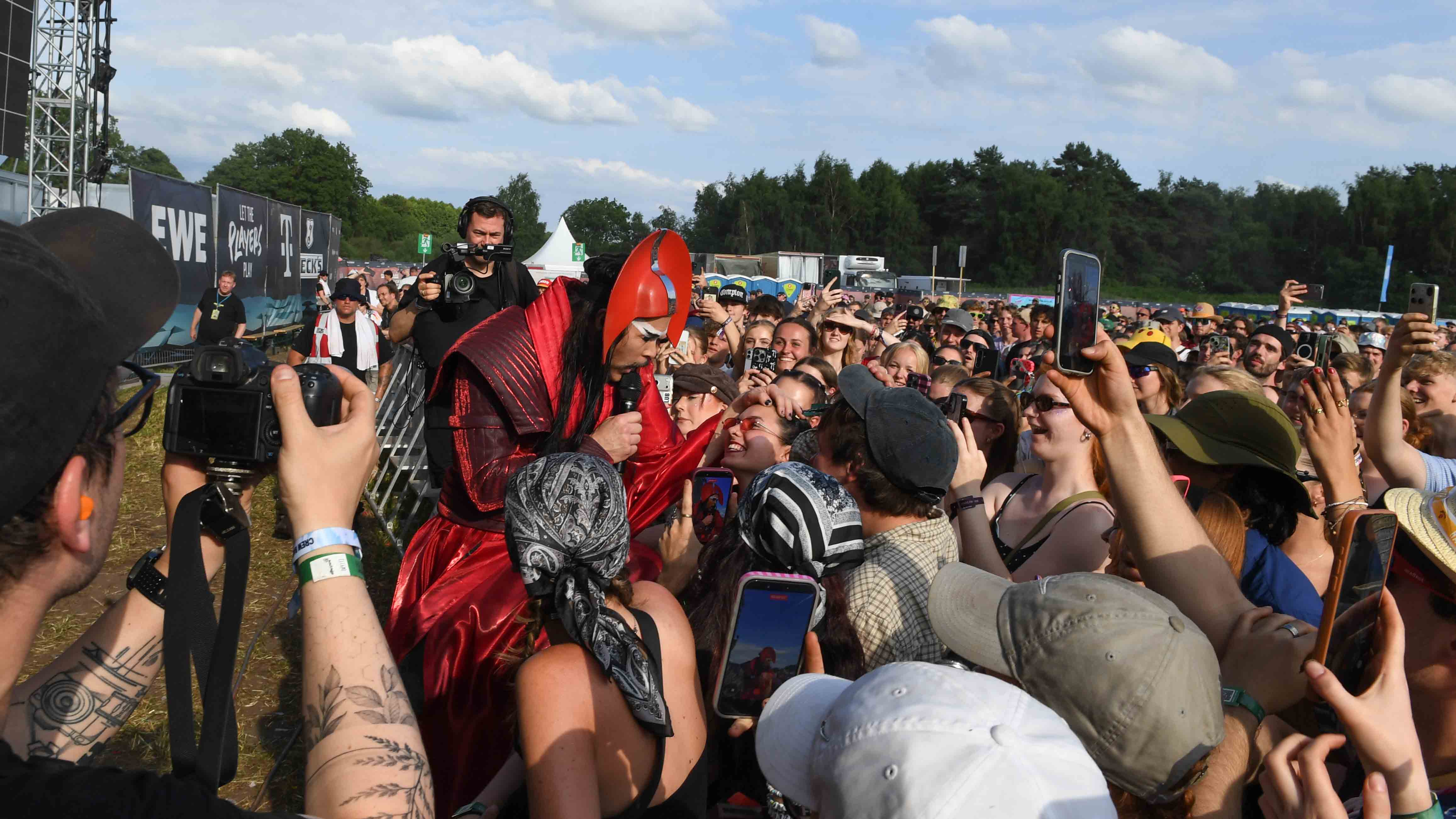 21.06.2026, Eichenring, Scheessel, GER, Hurricane-Festival, im BildEMPIRE OF THE SUNFoto © Rojahn